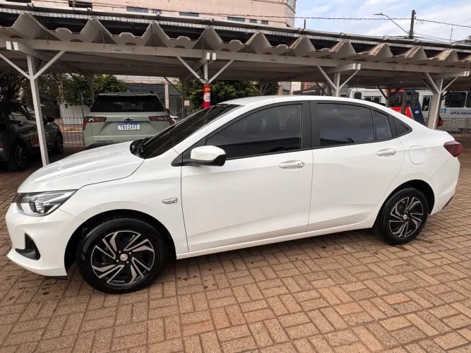 Chevrolet Onix Plus LT 1.0 12V Flex Mec. 4P 2024