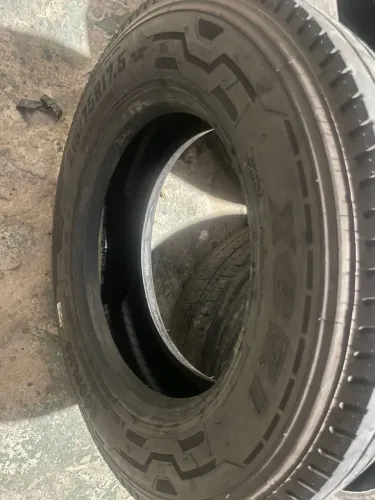 Pneus para caminhão 