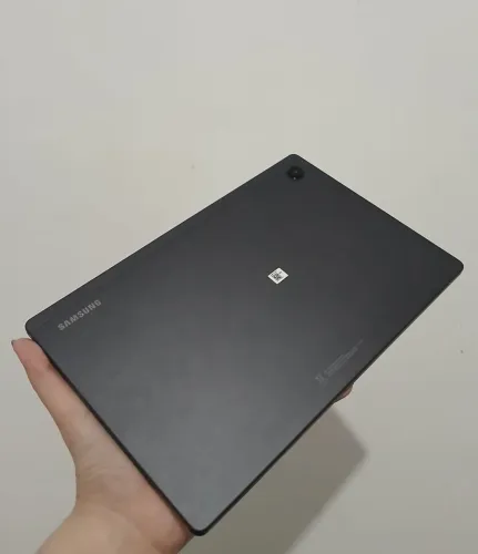 Samsung Tab A8 