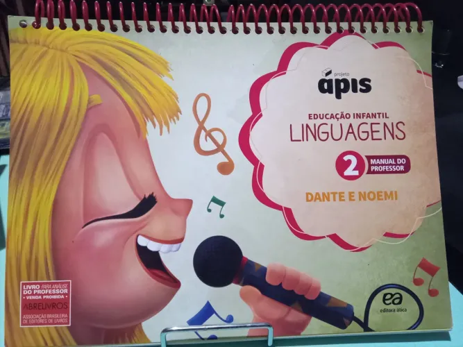 Livro linguagens 2 projeto Ápis de Dante e Noemi edi. Ática