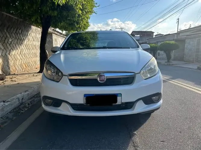 Fiat Grand Siena Tetrafuel 1.4 EVO F. Flex 8V 2015