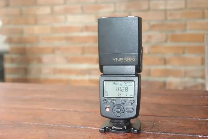 Flash Yongnuo YN568 ex 