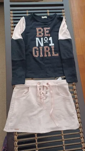 Conjunto Infantil Feminino - Blusa e Saia