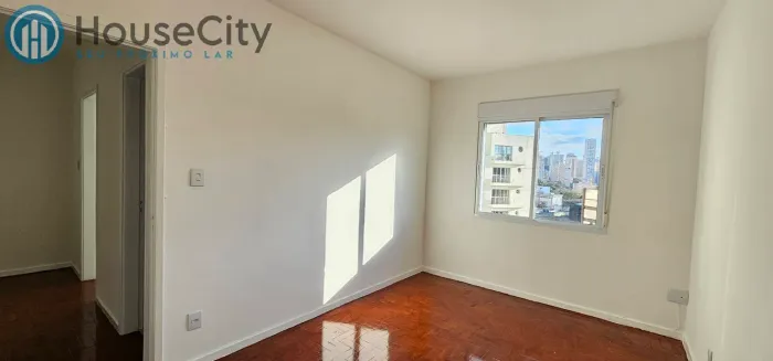 STUDIO COM 1 DORMITÓRIO NA ACLIMAÇÃO COM VAGA DE GARAGEM