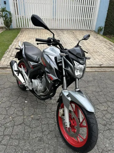 Honda CB 250 Twister 2018