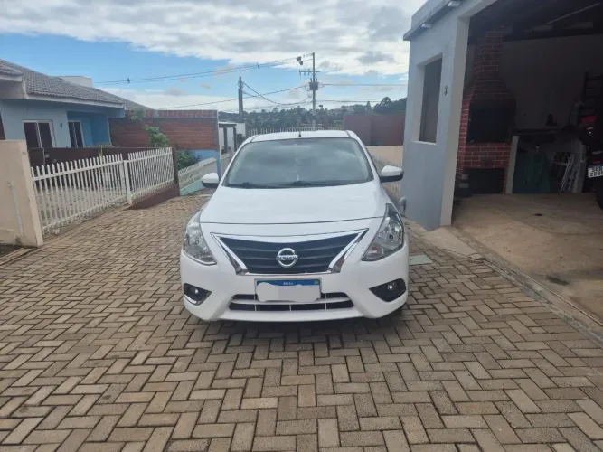 Nissan Versa SL 1.6 16V Flexstart 4P Aut. 2020