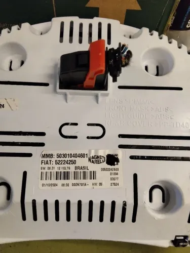 Painel de instrumentos Fiat Strada nova 52224250