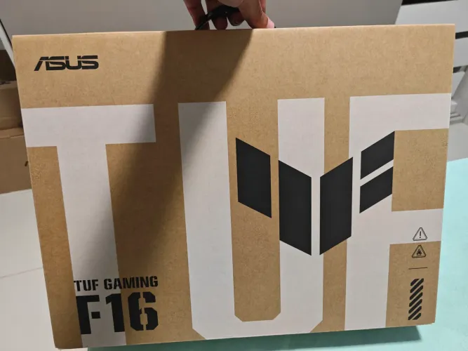 Notebook Gamer Asus TUF F16 RTX 5050 (NOVO)