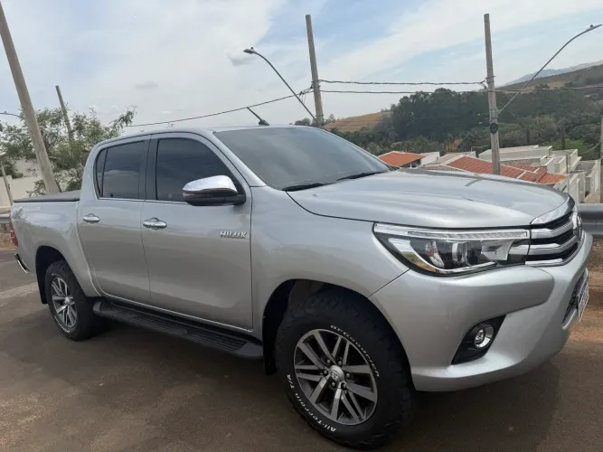 Toyota Hilux CD SRX 4X4 2.8 TDI 16V Diesel Aut. 2018