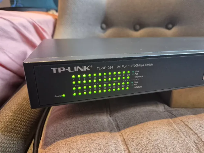 Switch Tp Link 24 portas