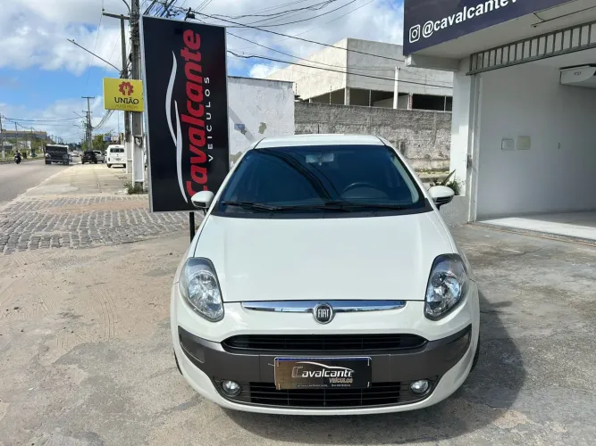 Fiat Punto Essence Dualogic 1.6 Flex 16V 5P 2013