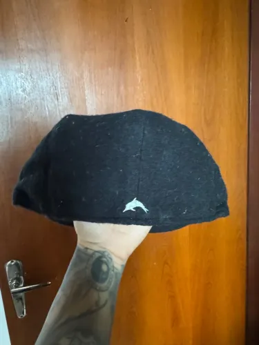 Boina de Lã Preto Golfinho