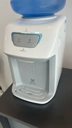 Bebedouro Electrolux Aqua Fresh BE11B BRANCO