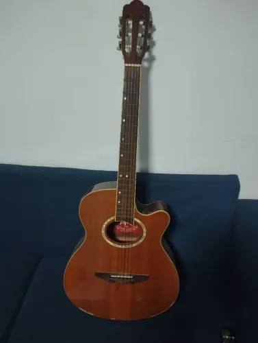 Violão Acústico Cutaway