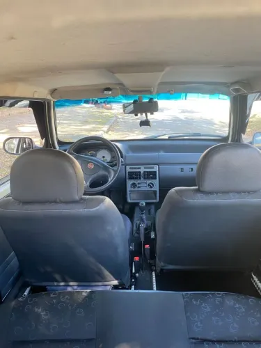 Fiat Uno Mille Celeb/celeb.econ 1.0 F.flex 2P 2013