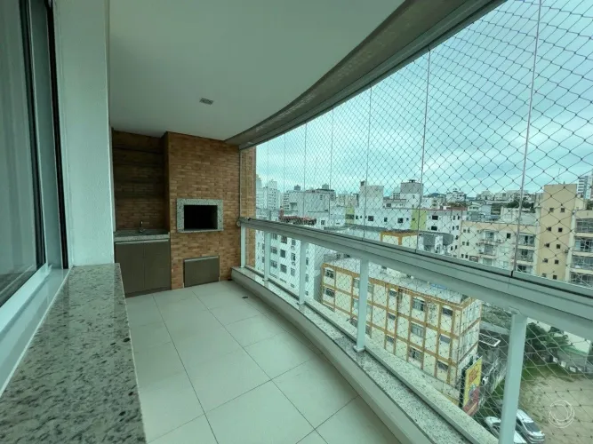 Apartamento com 3 quartos sendo 2 suítes no Estreito