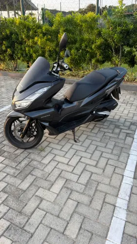 Pcx 2023 r$ 20.800,00