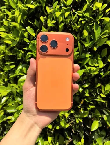 iPhone 17 PRO MAX ORANGE 256 GB - SEMI-NOVO 