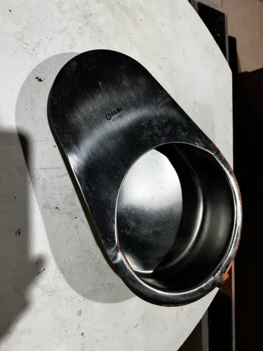 Comadre hospitalar de inox nunca usada