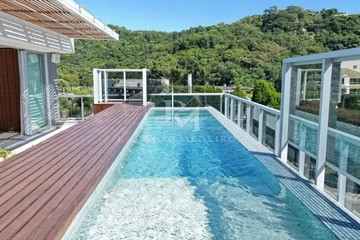 Cobertura de Alto Padrão à Venda | Quay  Jurerê Internacional