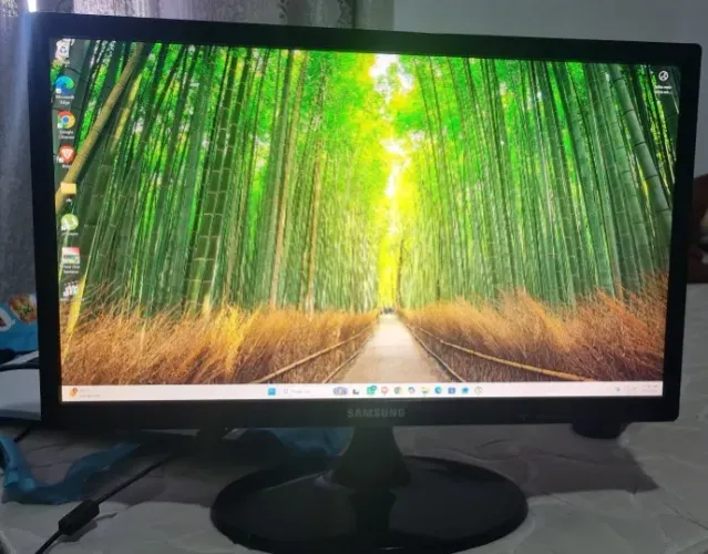 TV / Monitor Samsung 22? LED HDMI - Imagem TOP!
