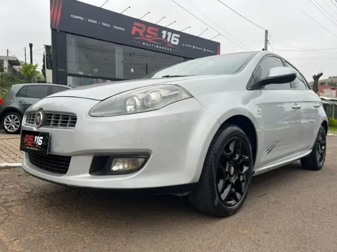 Fiat Bravo Essence 1.8 Flex 16V 5P 2014