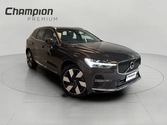 Volvo XC-60 T-8 Ultimate 2.0 AWD (híbrido) 2024