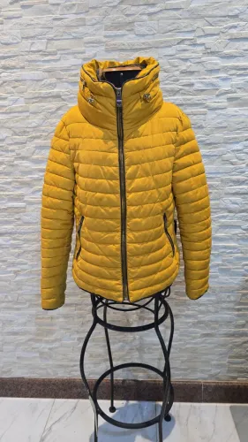 JAQUETA PUFFER ZARA BASIC OUTWEAR