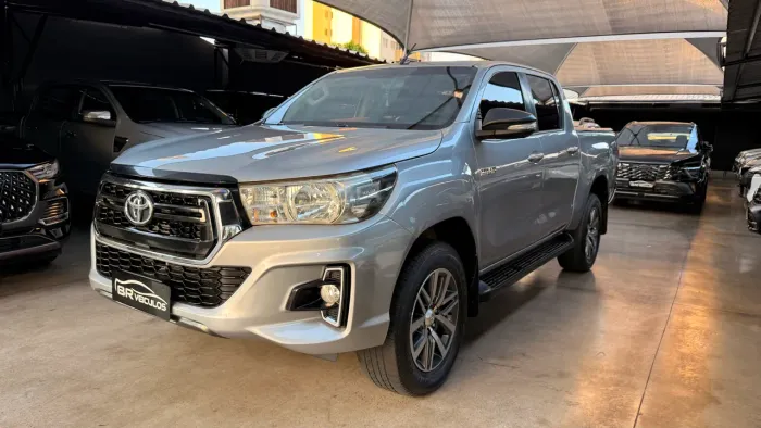 Toyota Hilux CD SR 4X4 2.8 TDI Diesel Aut. 2016