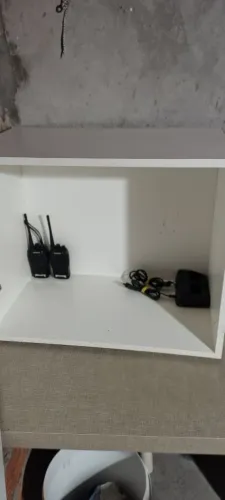 Dois rádios de comunicação completo pouco uso troco com algo que mim interesse