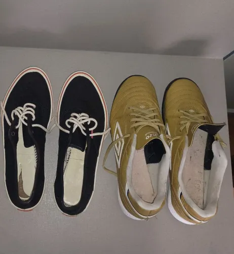 Vendo tênis Redley e chuteira Umbro - LEIA A DESCRIÇÃO