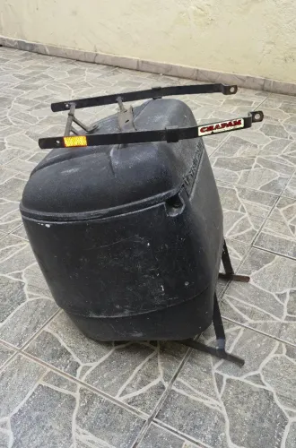 Baú motoboy com suporte chapam