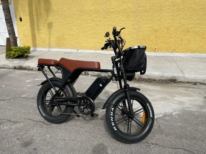 Bike Elétrica V8 Fatbike - Praticamente ZERO - 1000W
