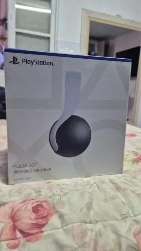 PS5 Slim 1 TB) + Headset Pulse 3D Wifi