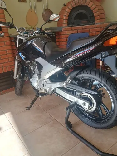 Simplesmente Única e Maravilhosa !!! Apenas 9.044 km !!! Nota fiscal de fábrica !!!!