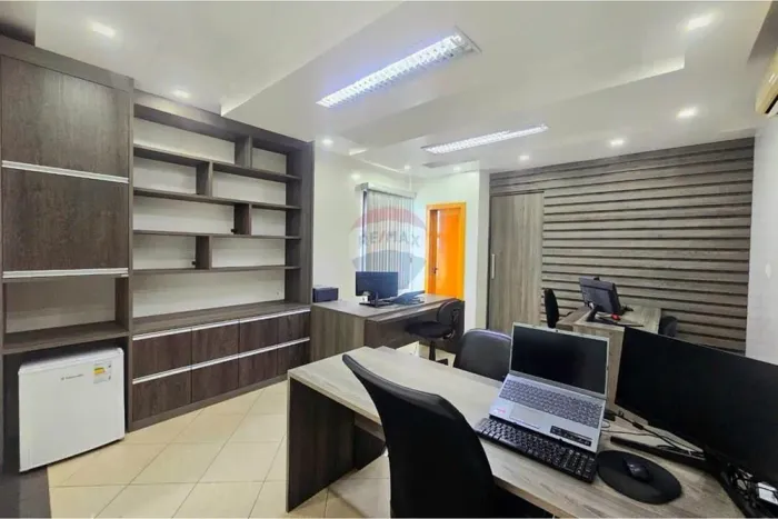 Sala Comercial no Amazon Trade center, bairro Aleixo, com 32m2, mobiliada