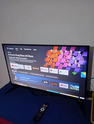 Tv smart 32 polegadas Android seme nova
