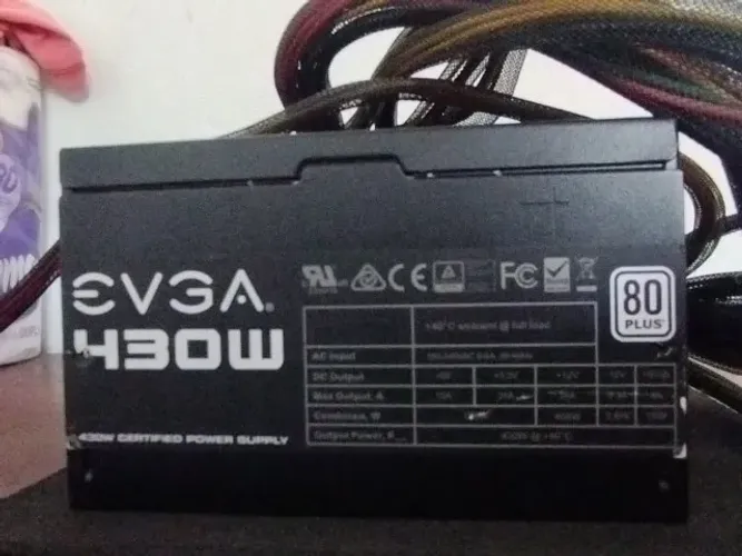 Fonte EVGA 430w 80 Plus (para retirada de peças)