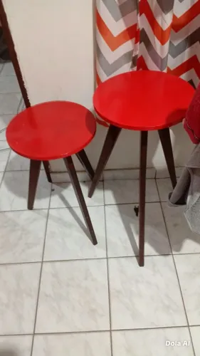 vendo mesinha de canto duas por 120 emteressados ZAP *