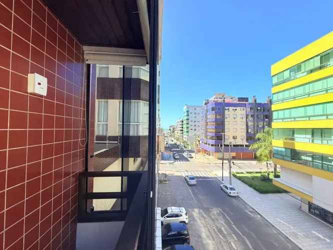 Imóvel para venda possui 60 metros quadrados com 2 quartos em Zona Nova - Capão da Canoa -