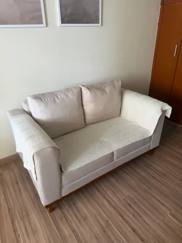 Sofá 2 lugares 