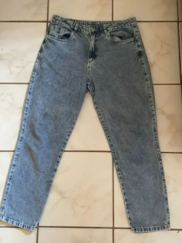 calça jeans mom