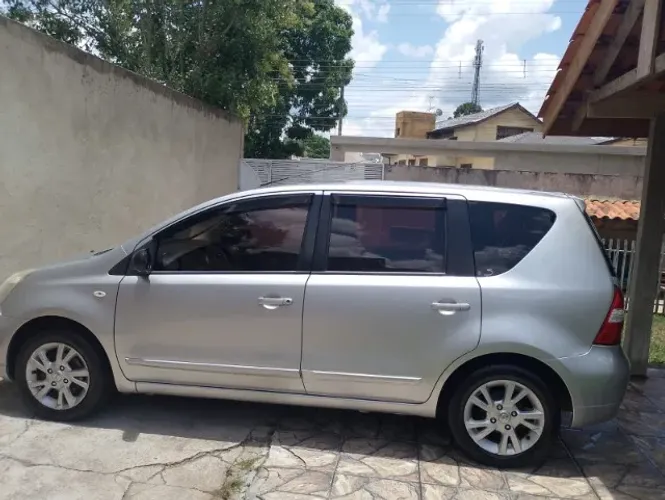 Nissan Livina S 1.6 16V Flex Fuel Mec. 2013