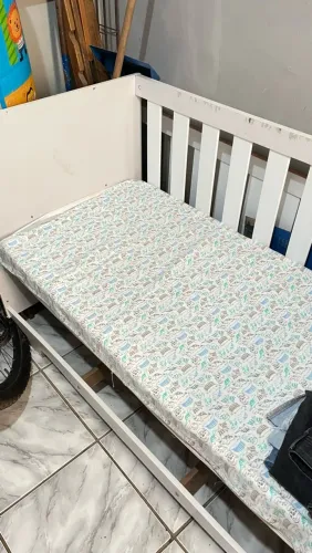 Berço cama com colchão