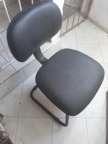 Cadeira Escritorio - Leia anuncio.