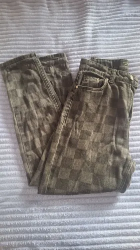 Calça youcom quadriculada