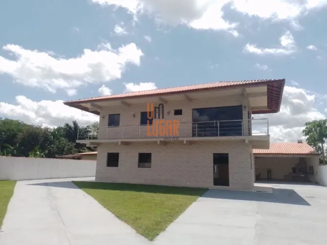 Um Lugar Imóveis vende Sítio Espetacular com Infraestrutura Completa e Plantação de Açaí P