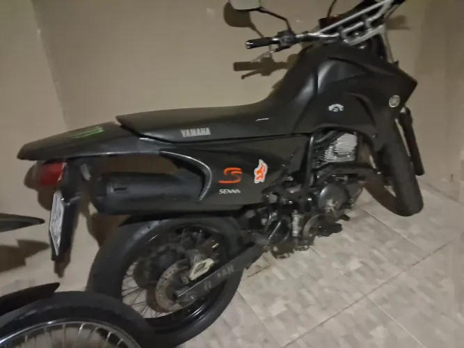 Venda moto yamaha xtz250c