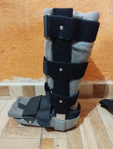 Bota imobilizadora