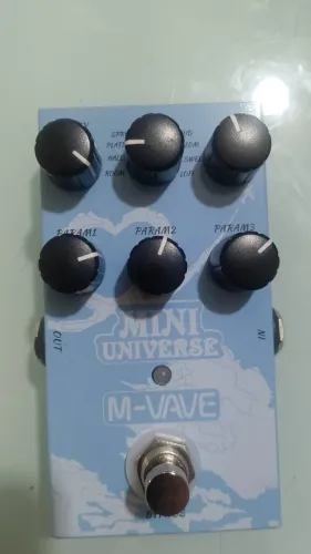 Pedal de Reverb Mini Universe